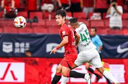 JBO电竞 -包含克里夫兰骑士训练开放日，窗口期强势反弹引欢呼，亚冠在即，团队化学反应显著的词条